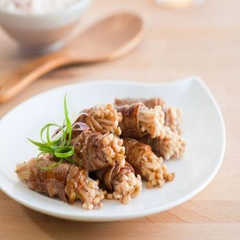 Sapi gulung jamur enoki