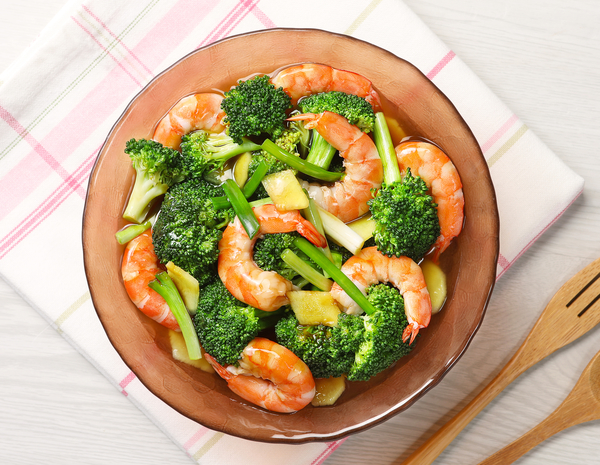 Brokoli rebus dengan Saus Tiram