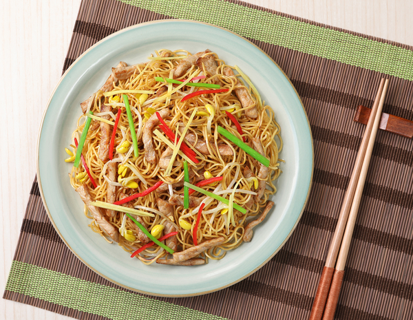 Tumisan Babi Sisit dengan Mie telor