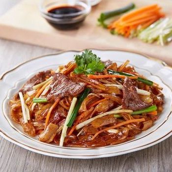 Tumis Mie Beras Babi dengan Bumbu Serbaguna