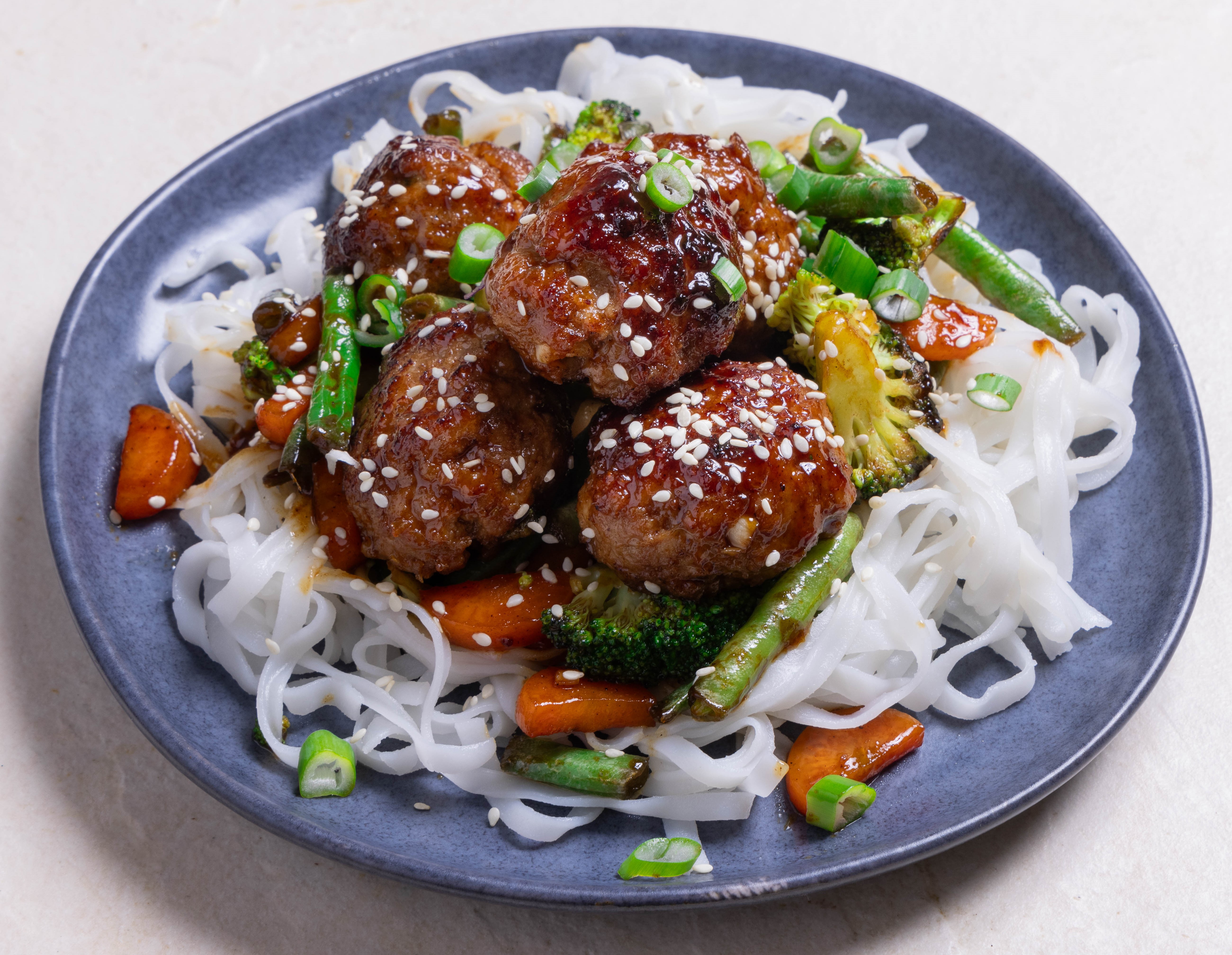 Sticky Hoisin Meatballs with Rice Noodles 600x465