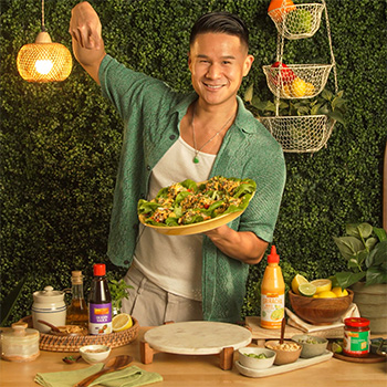 A sesame lettuce wraps recipe with ground turkey by Chef Charles Chen.