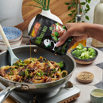 A broccoli beef noodles recipe featuring Lee Kum Kee broccoli beef sauce.