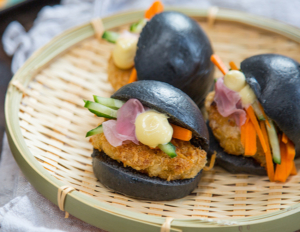 Crab Cake Mantou Buns  600x465