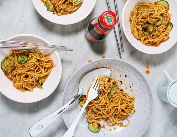 eu600_Mothers Oyster Sauce Noodles