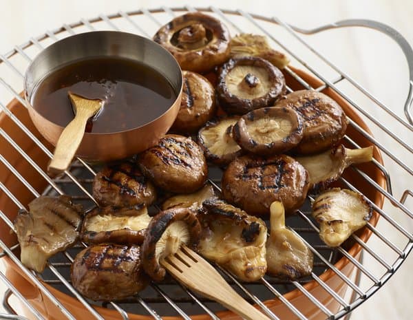 eu600mixed-mushrooms-in-oyster-saucejpg