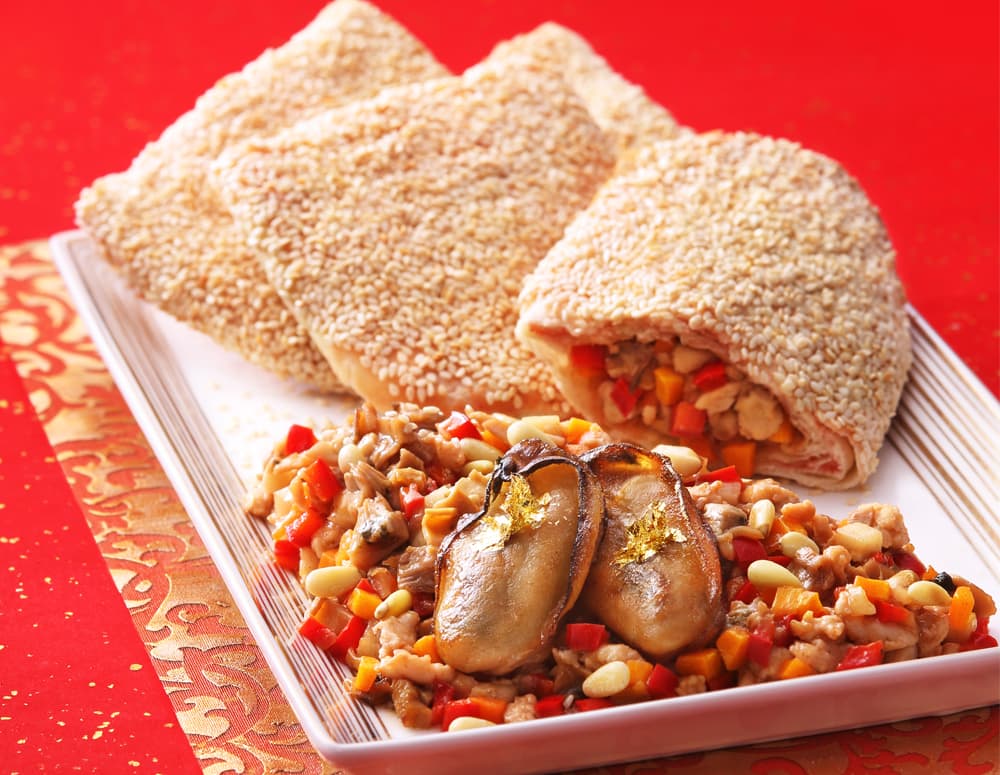 Recipe Sauted Oyster Dice in Sesame Puff