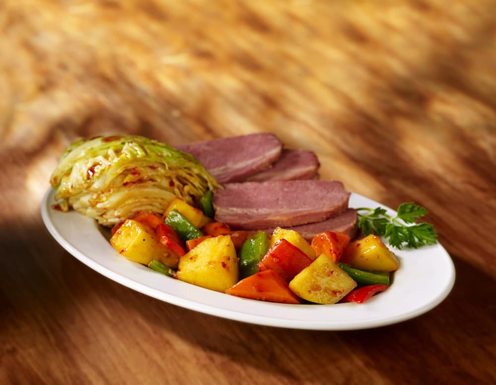 Recipe Sauteed Vegetables and Corned Beef with Premium Oyster Flavored Sauce