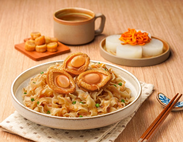 鮑汁元貝鮑魚撈麵