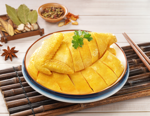 Poached Chicken in White Marinade