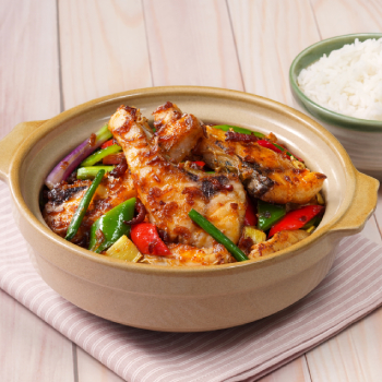 Crispy Grass Carp Belly Pot in Hot and Spicy Seafood XO Sauce