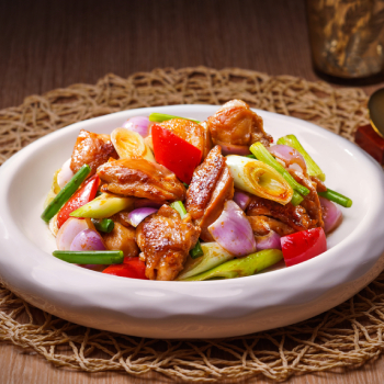 Ayam Goreng Triple Onion dengan Kecap asin Terbaik