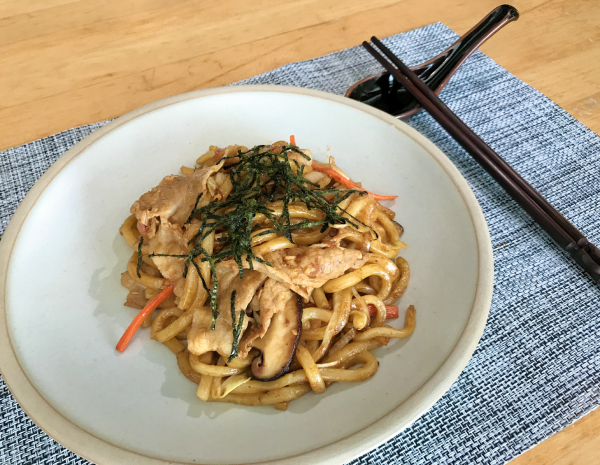 和風豚肉炒烏冬
