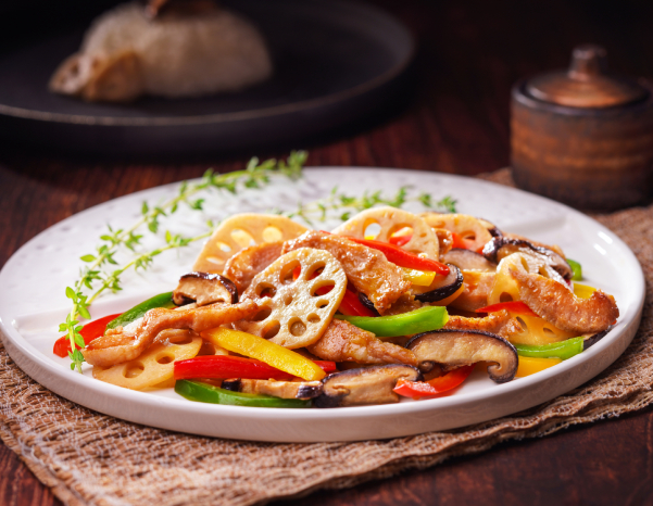 脆藕鮮冬菇炒鹿兒島黑豚肉