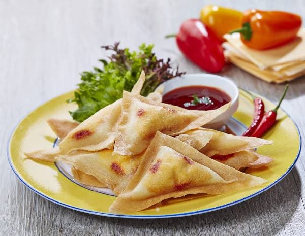 Chilli Garlic Cheese Triangles