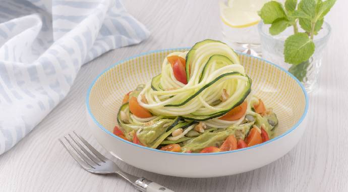 hk690_Zucchini Noodles