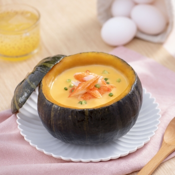 原個南瓜蟹肉蒸蛋