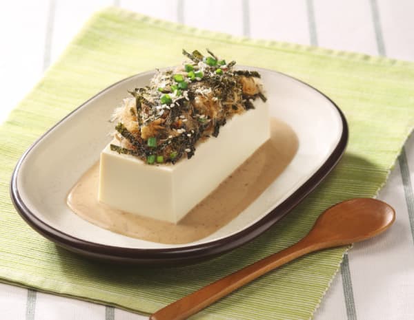 Cold and Dressed Seaweed Pork Floss with Chilled Tofu