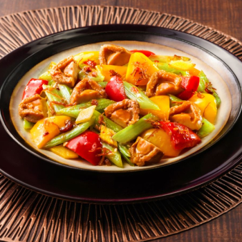 Stir-fried Abalone with Celery in XO Sauce