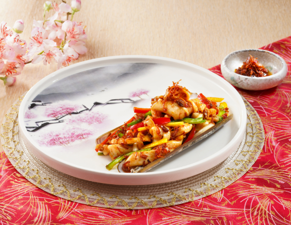 XO Sauce Stir-fried Razor Clams