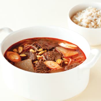 두반장 콩나물 쇠고깃국