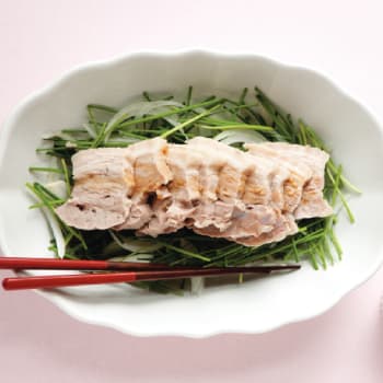 바베큐 소스를 곁들인 돼지고기 수육