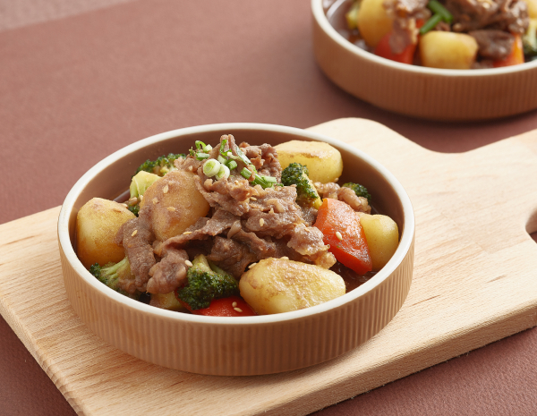 차돌박이 감자조림