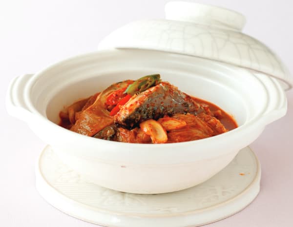 굴소스 고등어 묵은지찜