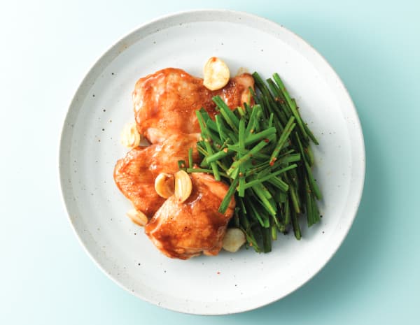 닭다리살구이 부추겉절이