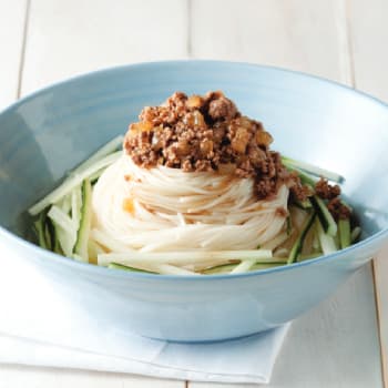 쇠고기 맛간장 비빔국수