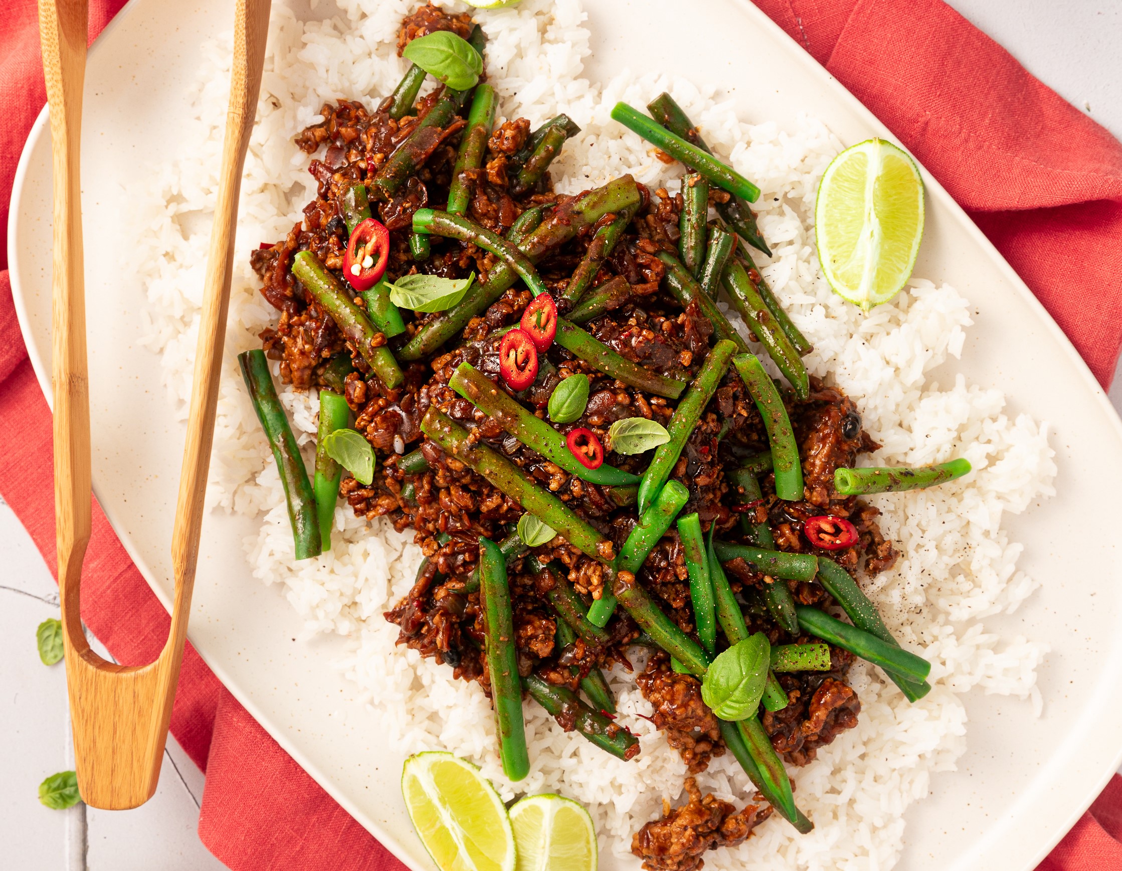 LLK - pork and bean stirfry - flatlay 600x465 3