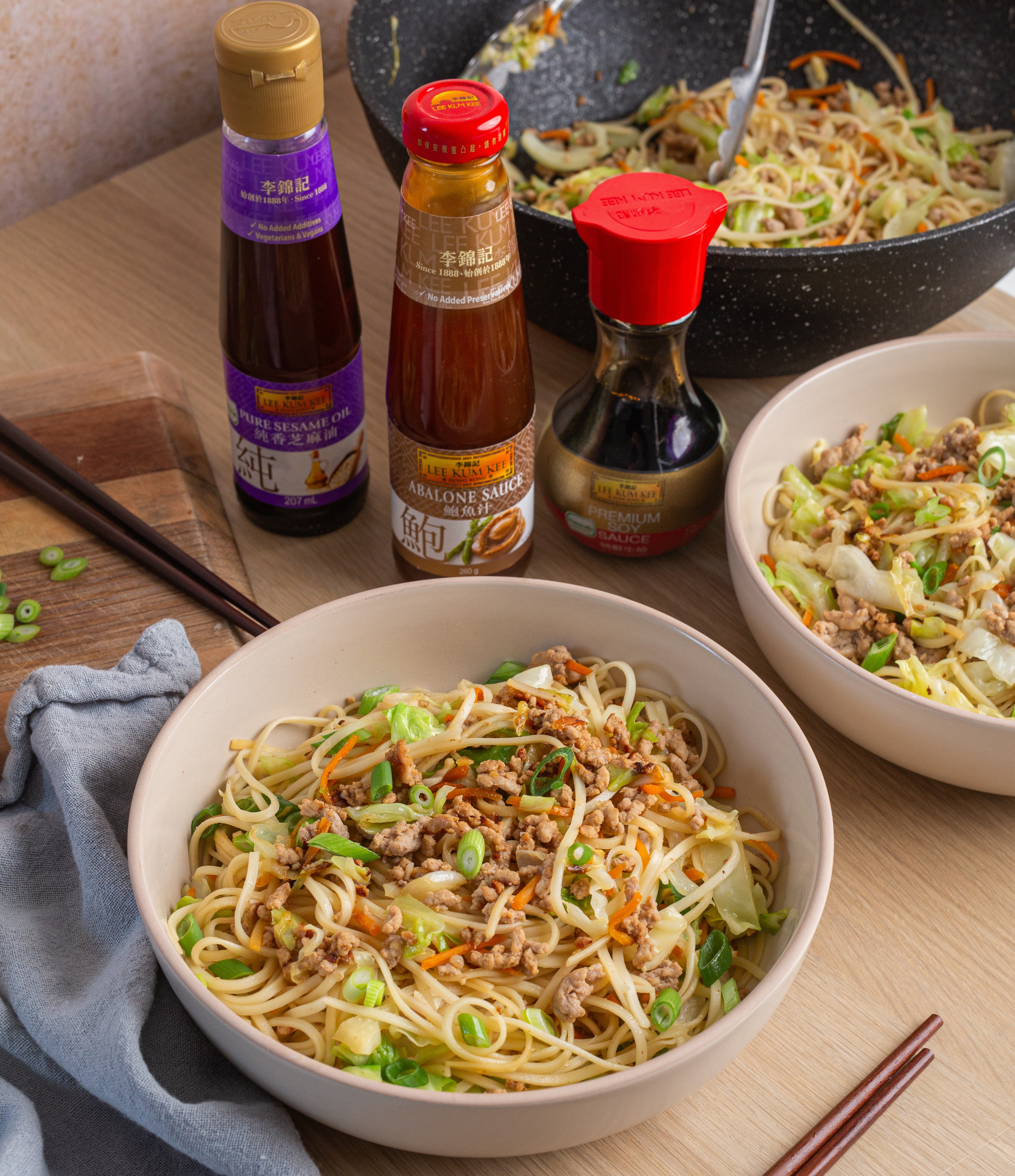 LKK Pork  Cabbage Noodle Stir fry abalone3984