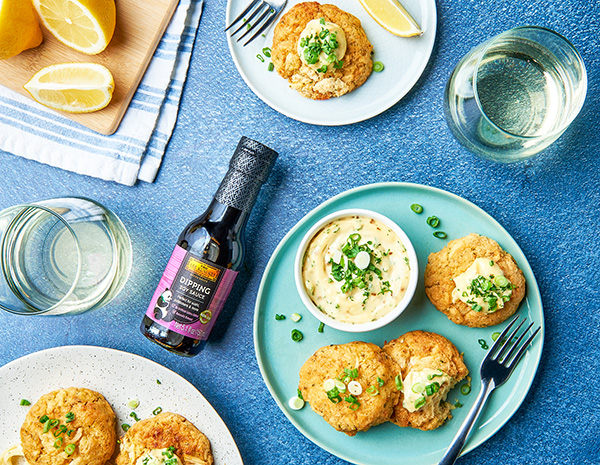 Recipe Asian Style Crab Cakes with Chili Garlic Aioli