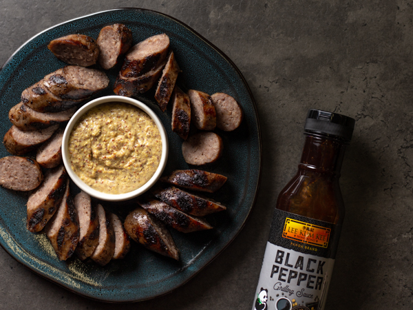 Black Pepper Grilled Bratwurst