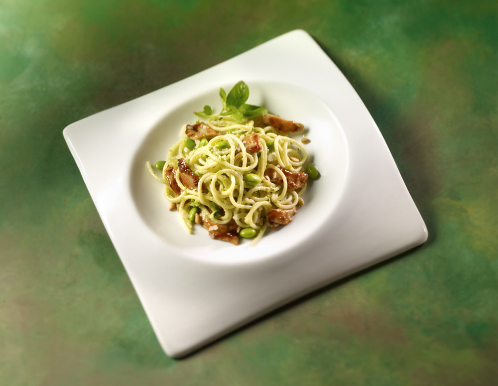 Recipe Chicken Pasta with Edamame Pesto