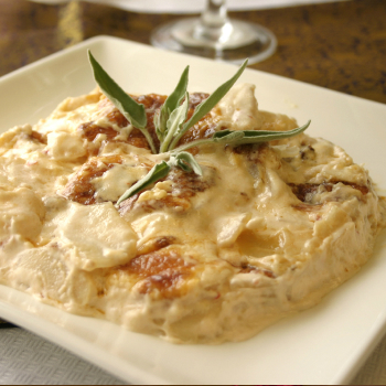 Recipe Scallop Potatoes  with Chili Garlic Sauce