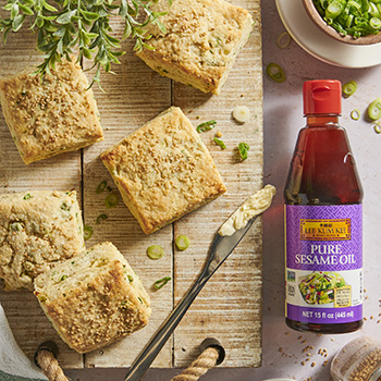 Recipe Sesame and Scallion Biscuits S
