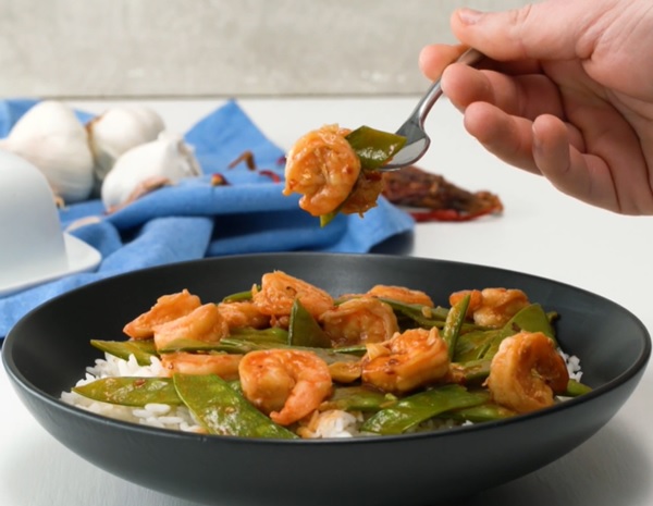 Spicy Garlic Shrimp with Snow Peas