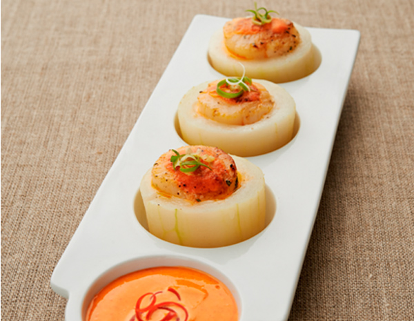 Recipe Squash Stuffed with Scallops in Lemon-Flavored Sriracha Mayo