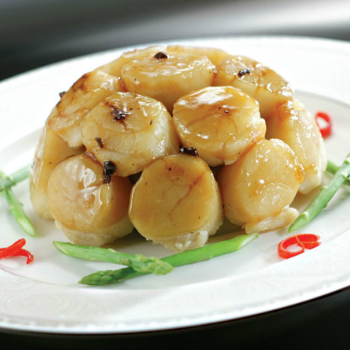 Stir-Fried Scallop and Asparagus with Black Bean Garlic Sauce