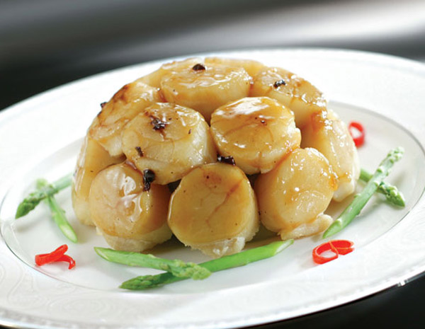 Stir-Fried Scallop and Asparagus with Black Bean Garlic Sauce