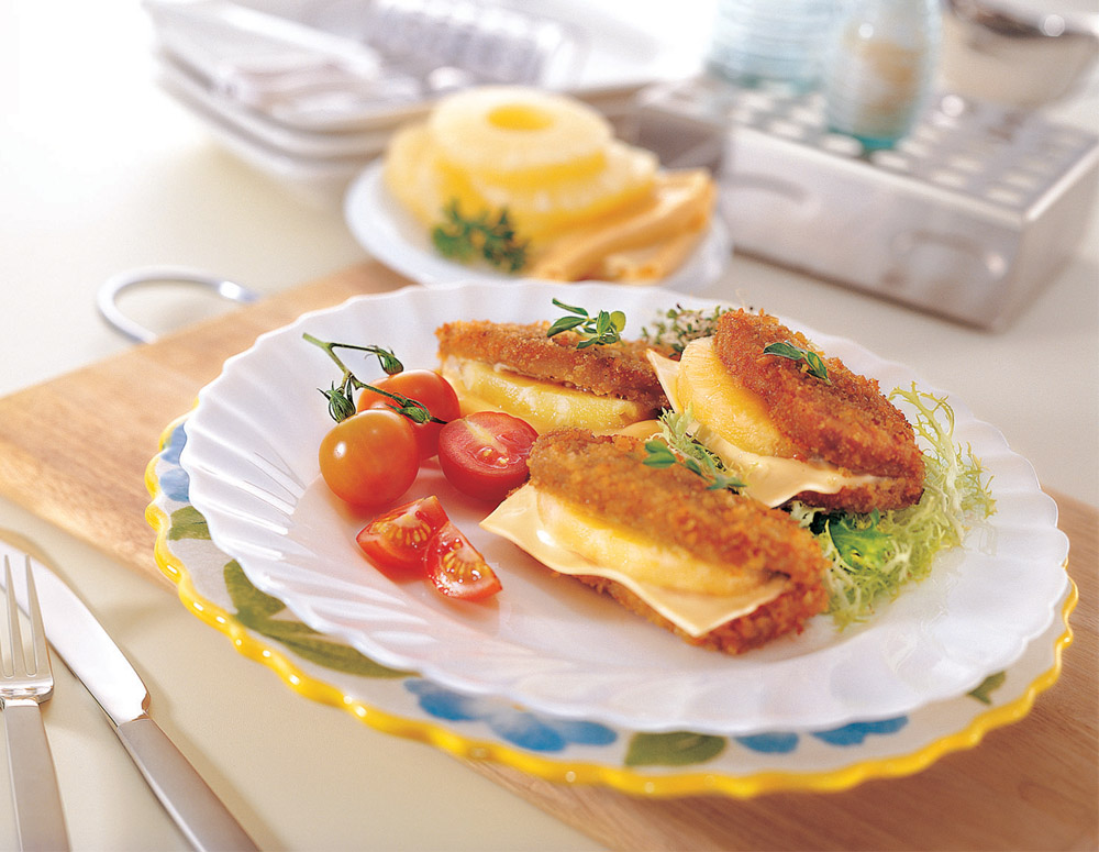 Recipe Stuffed Pork Chop with Pineapple and Cheese