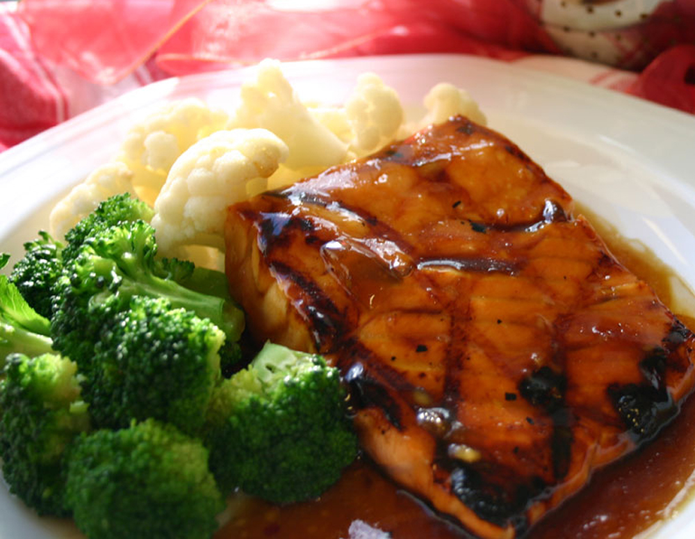 Recipe Sweet Ginger Salmon with Plum Sauce
