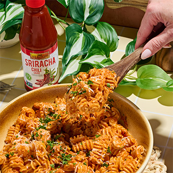 A spicy creamy pasta recipe made with a rose pasta sauce.