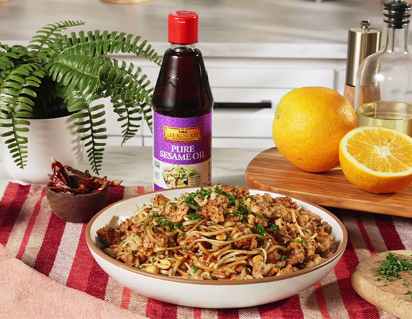 A spicy sesame noodles recipe made with Pure Sesame Oil and chicken.