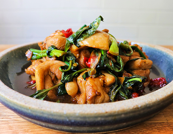 Thai-Basil-Chicken-600X465