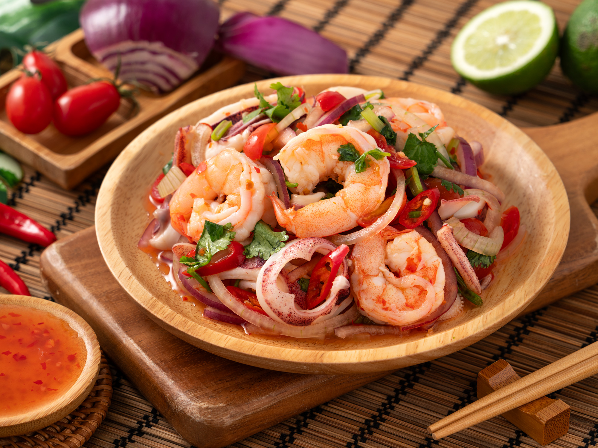蒜辣泰式涼拌海鮮
