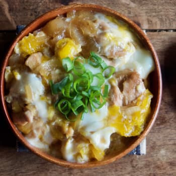 雞肉親子丼