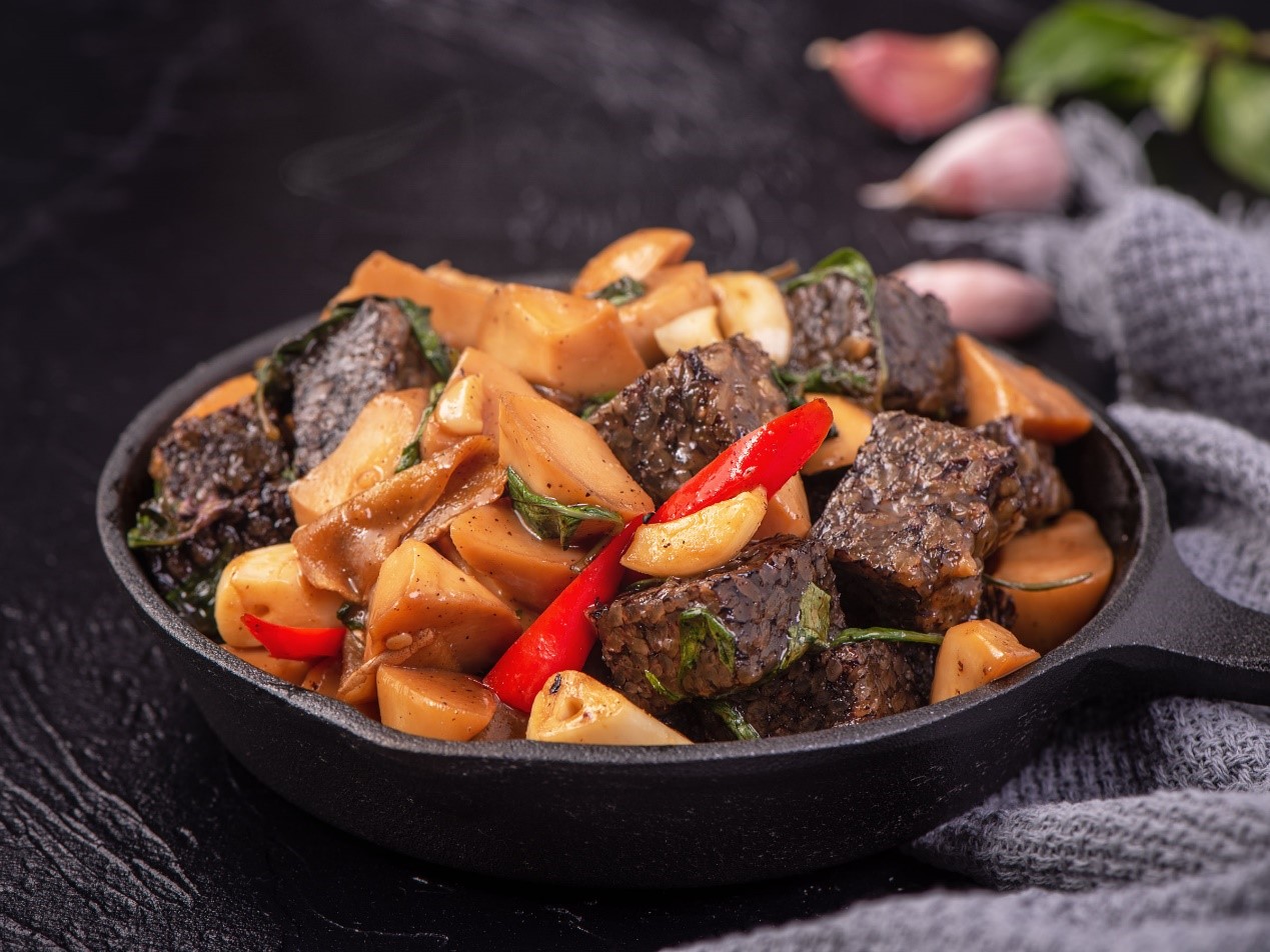 三杯米血杏鮑菇