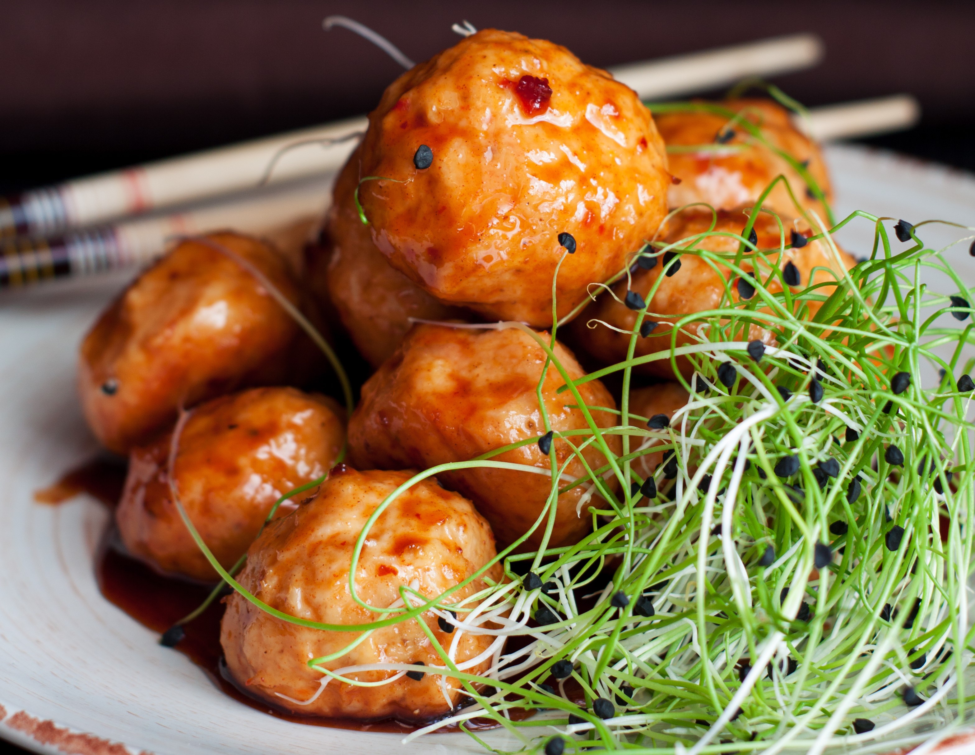 Saucey Chicken Meatballs 600x465